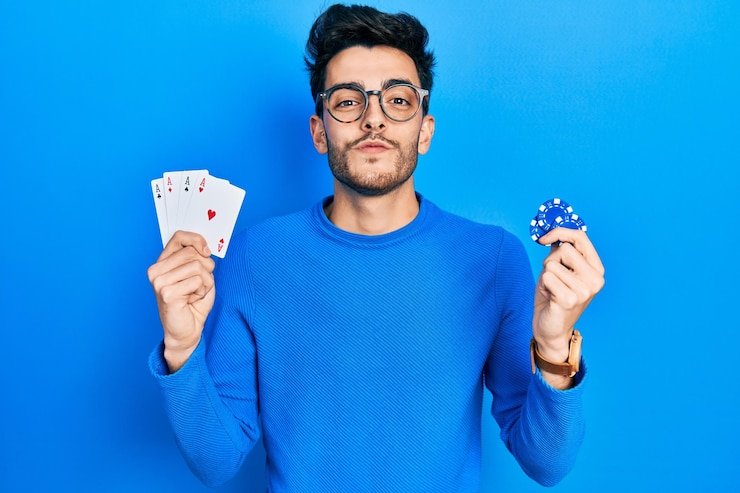 Permainan slot turnamen kopraljitu dengan badge aktif, poin skor, dan indikator peringkat leaderboard